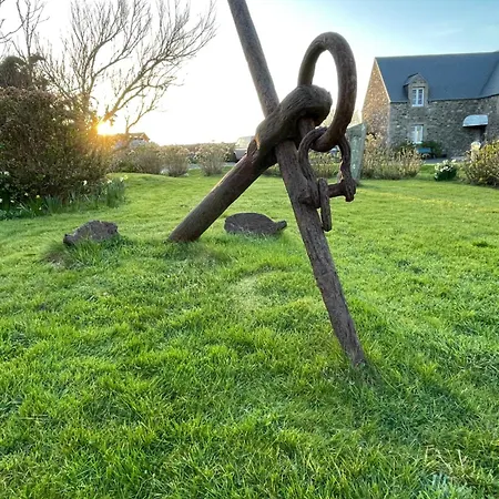 Du Cap - La Hague מלון