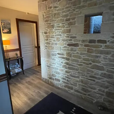 Du Cap - La Hague מלון