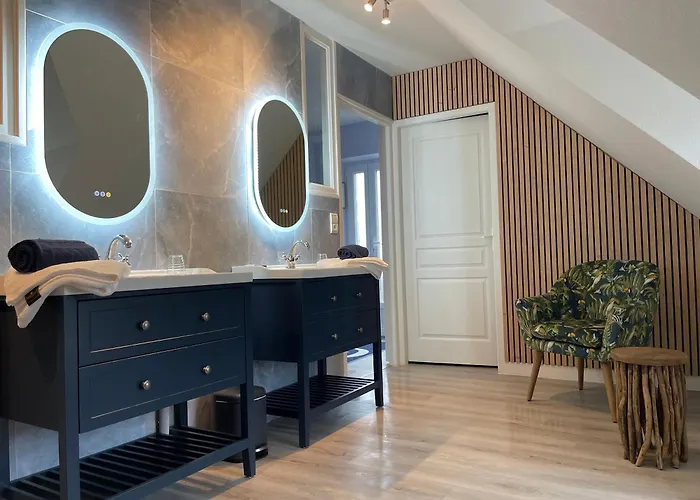 Du Cap - La Hague Отель 2*