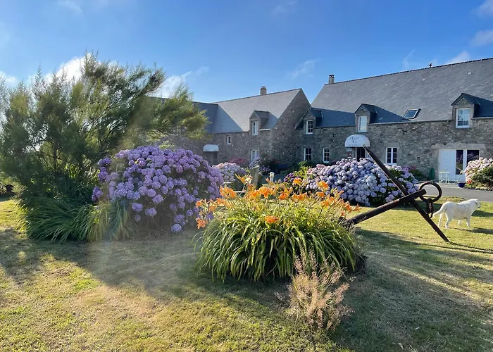 Отель Du Cap - La Hague 2*