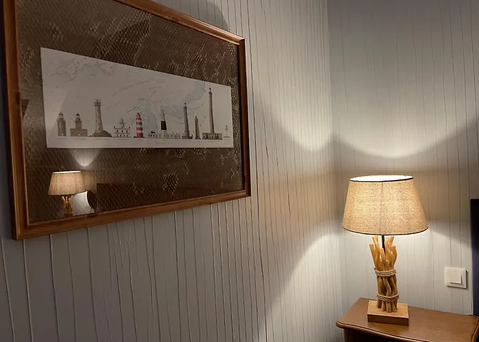 Отель Du Cap - La Hague Auderville